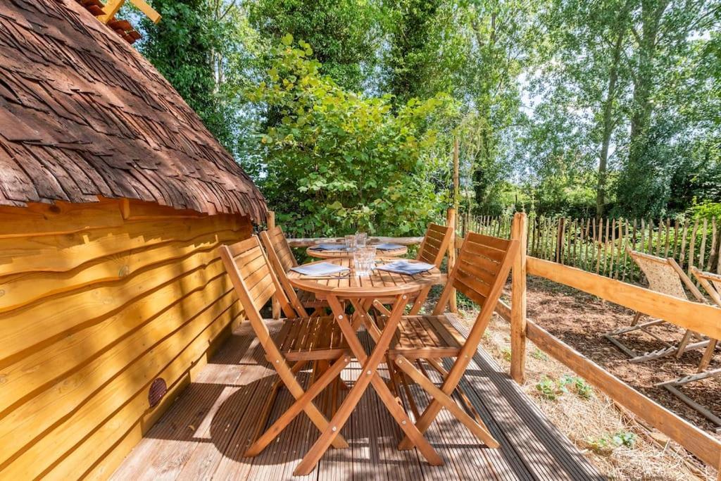 Au Pied Du Frene Villa Herzeele Kültér fotó